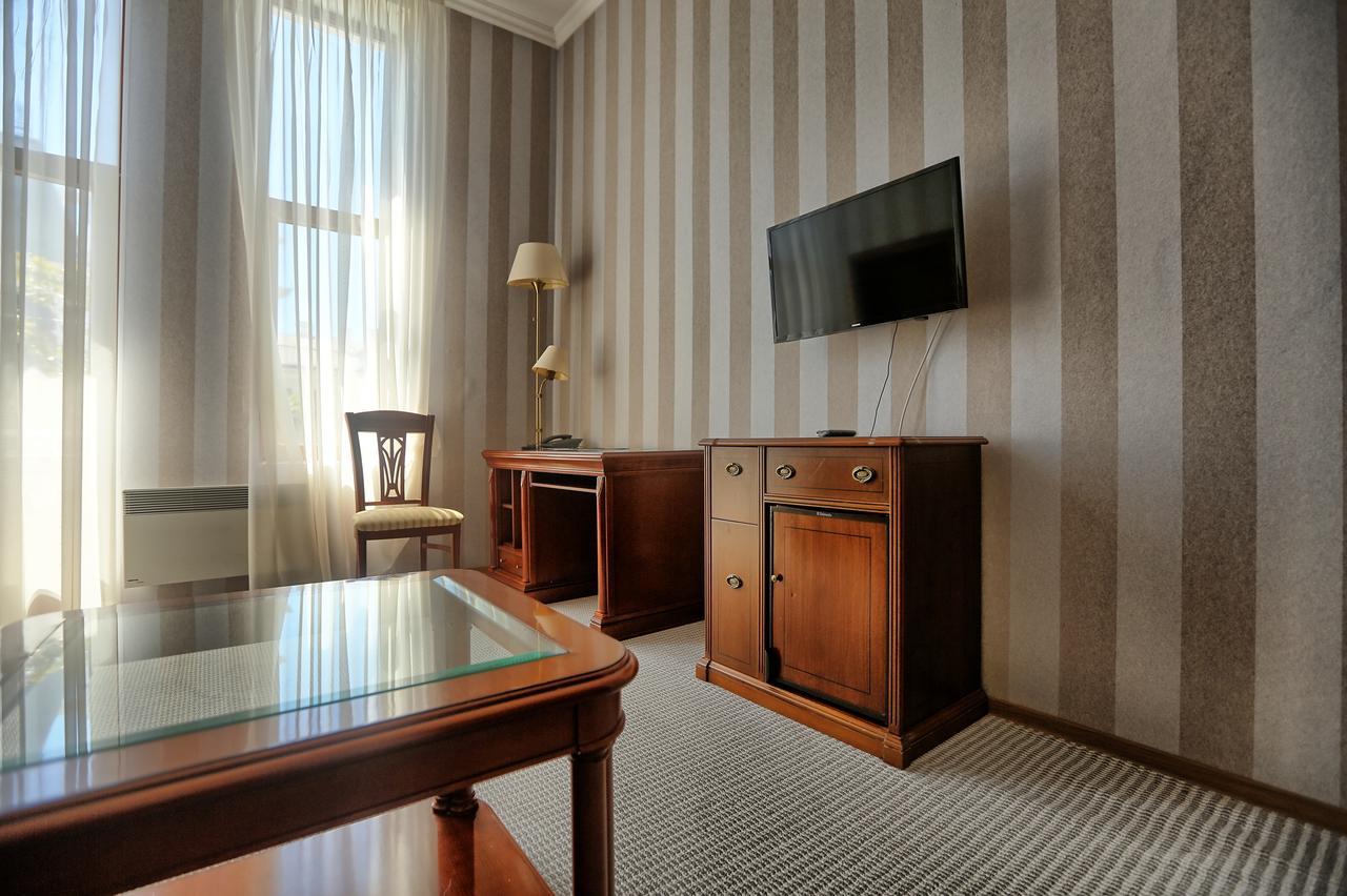 סוקהום Ritsa Hotel מראה חיצוני תמונה