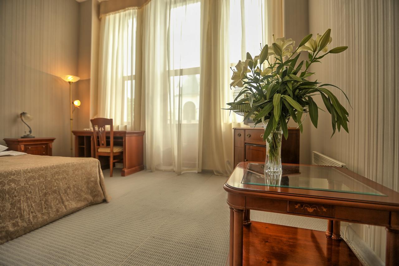 סוקהום Ritsa Hotel מראה חיצוני תמונה